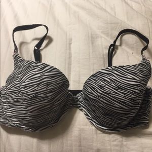 Victoria secret lined Demi bra is 34D